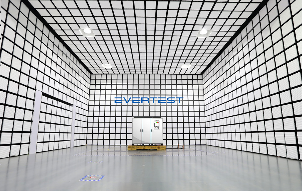 10m法大功率新能源电波暗室实拍